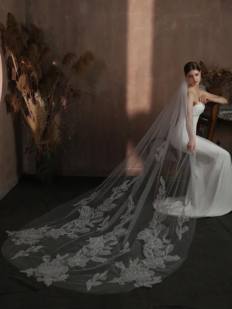 

One Layer Printed Floral Wedding Veil Floral Bridal Veils with Comb Wedding Accessories