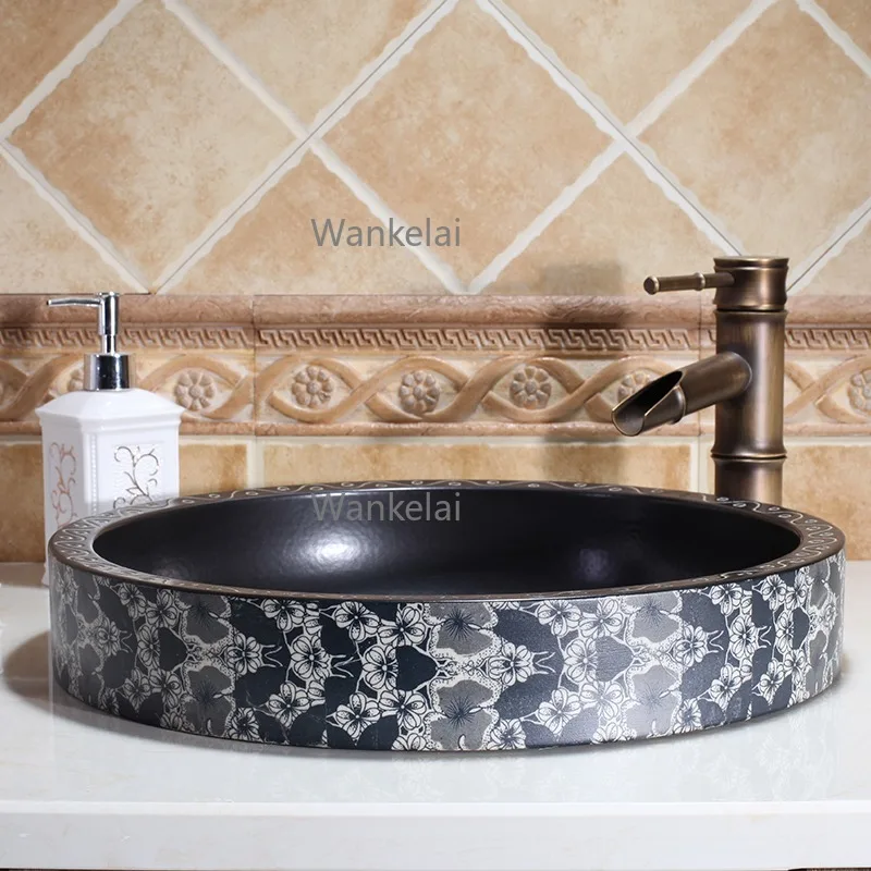 

Factory Direct Handmade Blue and White Semi-counter Wash Basin Artistic Ceramic Face Washing Basin