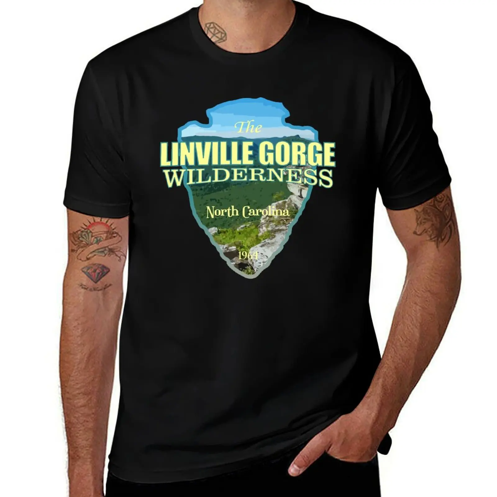 

Linville Gorge Wilderness (arrowhead) T-Shirt men t shirt cotton 100% man t shirt luxury man t shirt heavy cotton T-Shirt