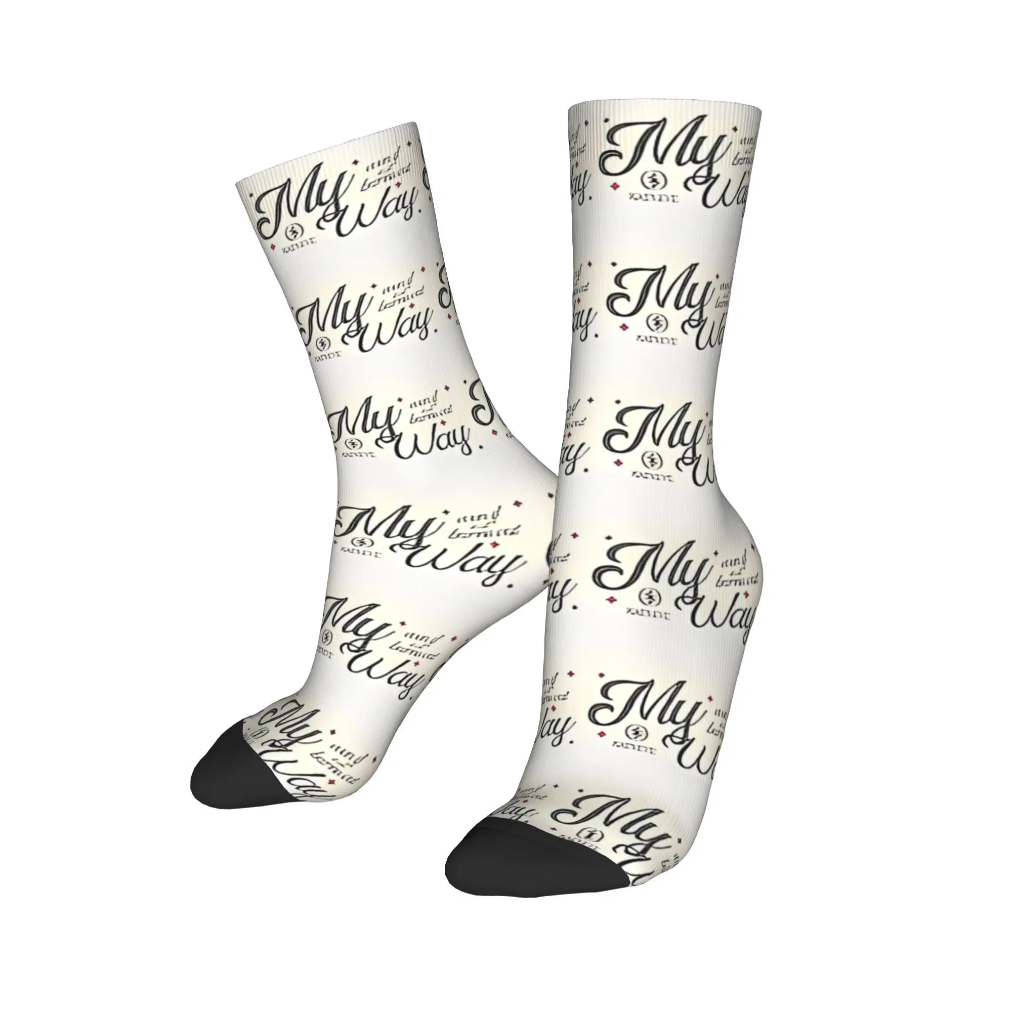 KATSEYE My Way ถุงเท้าออกแบบถุงน่องถุงเท้าผู้ชายลื่นคุณภาพฤดูใบไม้ร่วง Vintage ถุงเท้าปีนเขา