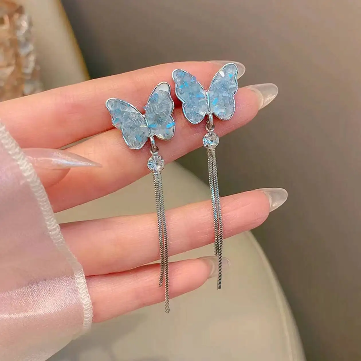 s925 Silver pin ins bow niche earrings temperament high-grade fringe pearl studs Korean light luxury earrings