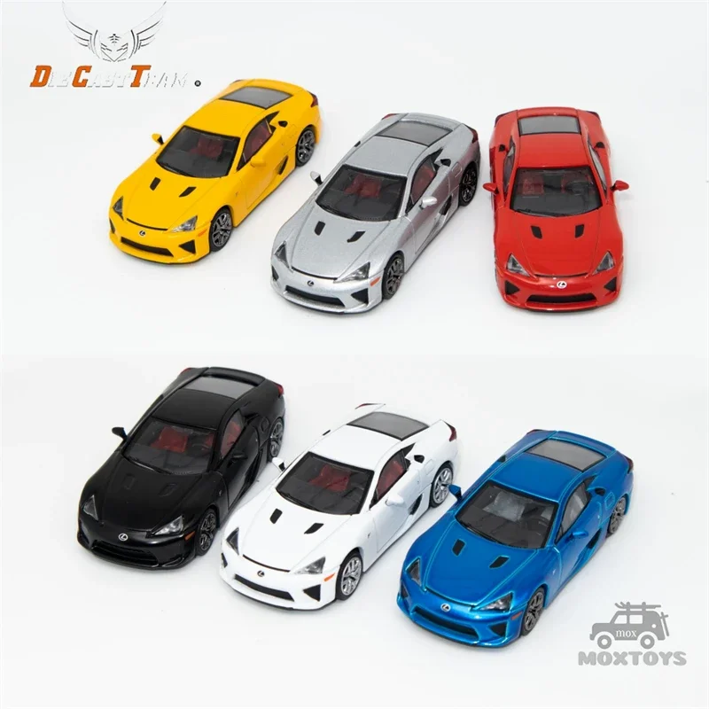 

Литая модель автомобиля DCT 1:64 LFA