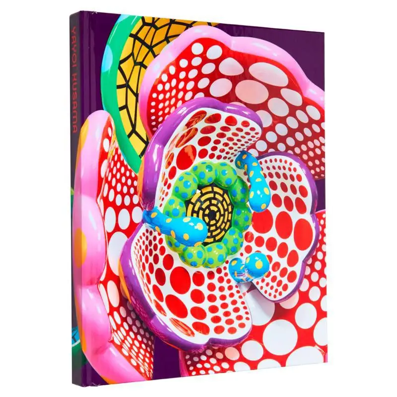 

Yayoi Kusama I Spend Every Day Embracing Flowers Yayoi Kusama Robert Slifkin Lynn Zelevansky Thames And Hudson Ltd 9781644231333