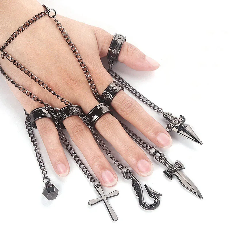 Bear House A 002 x Hunter Kurapika Costume Cosplay Parrucca Dita Anello Orecchini a catena Uniformi Anime Halloween 2025 Nuovo Q7Q8