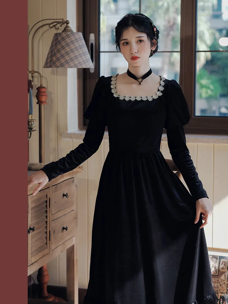 TIYIHAILEY 春秋の女性のベルベットドレスフルスリーブロングミッドカーフレディース S-L ヴィンテージハイウエスト 2026 スクエアカラーフリル