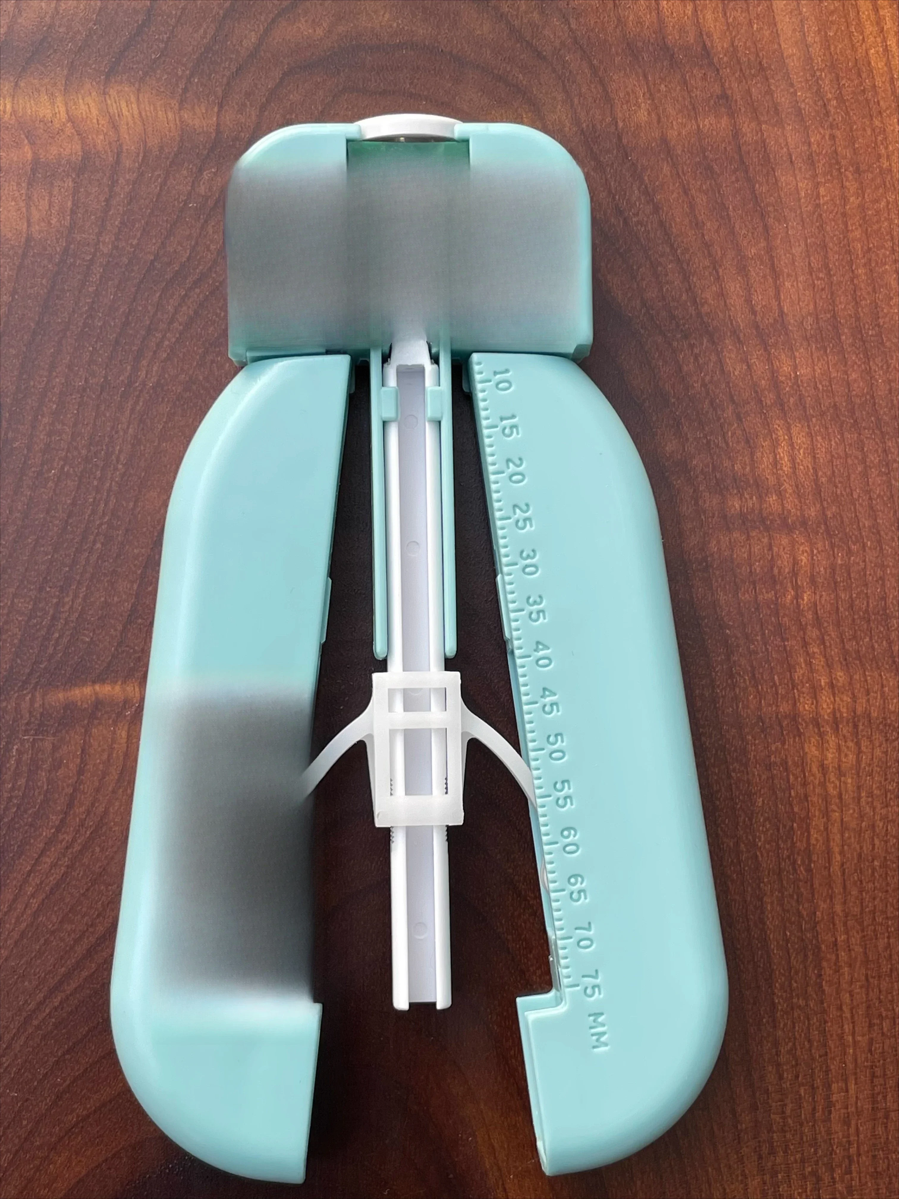 Holmium Laser Fiber 200 365 550 800 1000 Medical Fiber Stripper