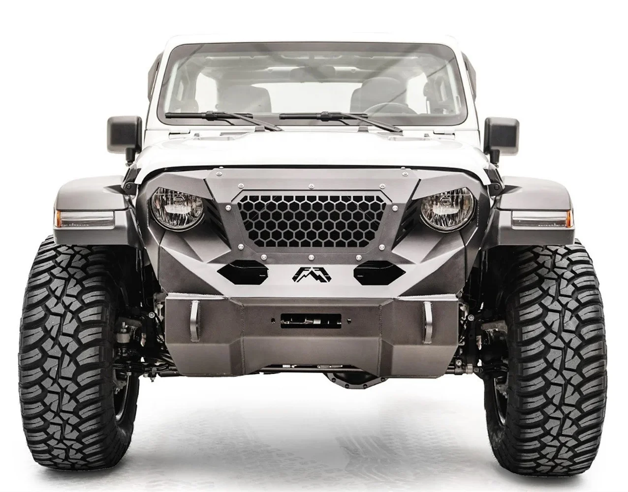 

Новое поступление, короткий бампер для Jeep Wrangler JL и JT