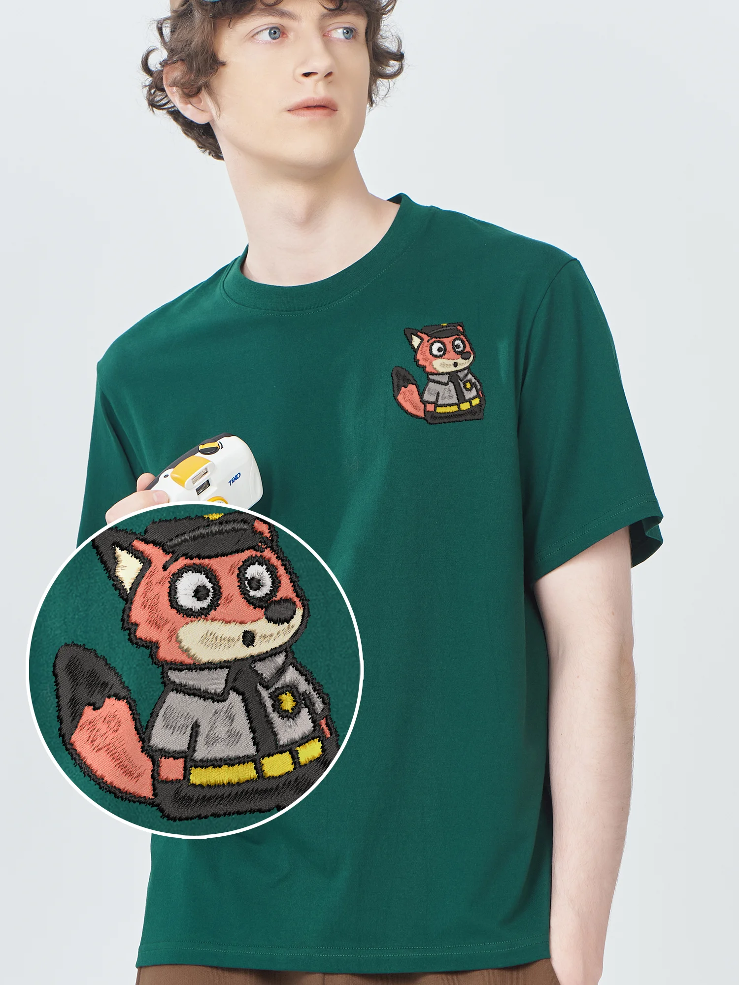 

Officer Fox Embroidered T-Shirt For Men Women Cotton Casual Stylish Classic Embroidery Tshirt Funny Gifts For Adult​
