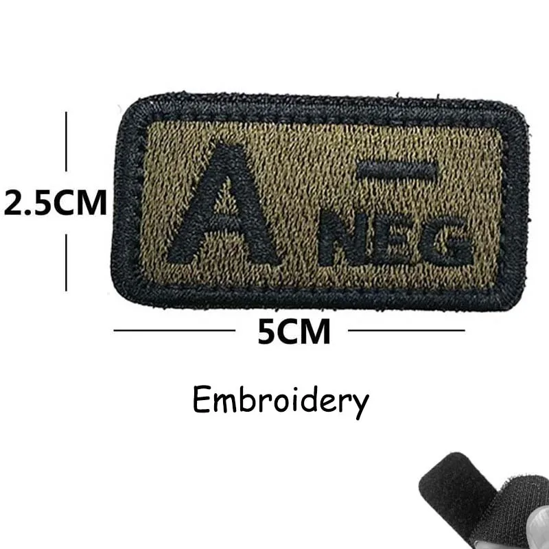 1/2 Stück, A B AB O POS-NEG Blutgruppen-Abzeichen, Stoffapplikation, Stickerei, Klettverschluss-Patches, militärischer taktischer Patch für Rucksäcke