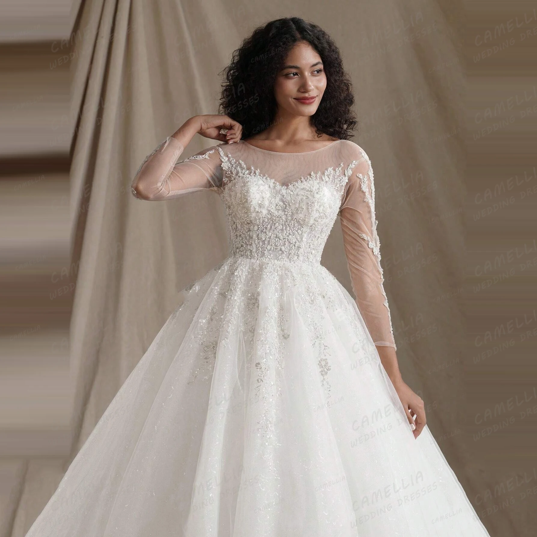 Luxus Brautkleider Damen A-Linie Flauschiger Tüll Brautkleider Applikationen Langarm Formal Elegant Vestido De Novia Maßgeschneidert