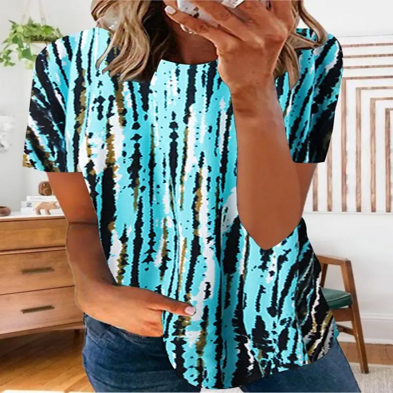 Top informal de manga corta con cuello redondo y estampado a rayas para mujer, talla grande