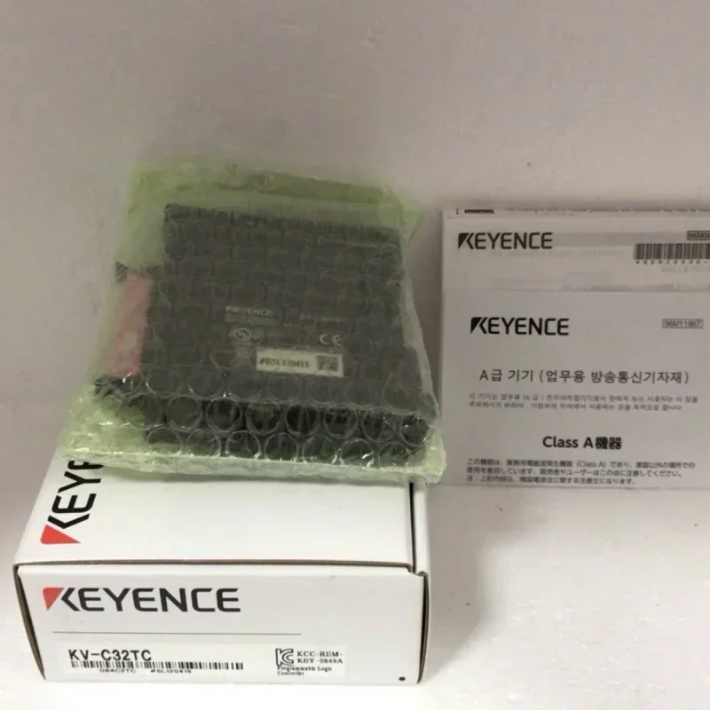 KEYENCE KV-C32XA KV-C32XC KV-C32XTD 32-point Connector New and Original