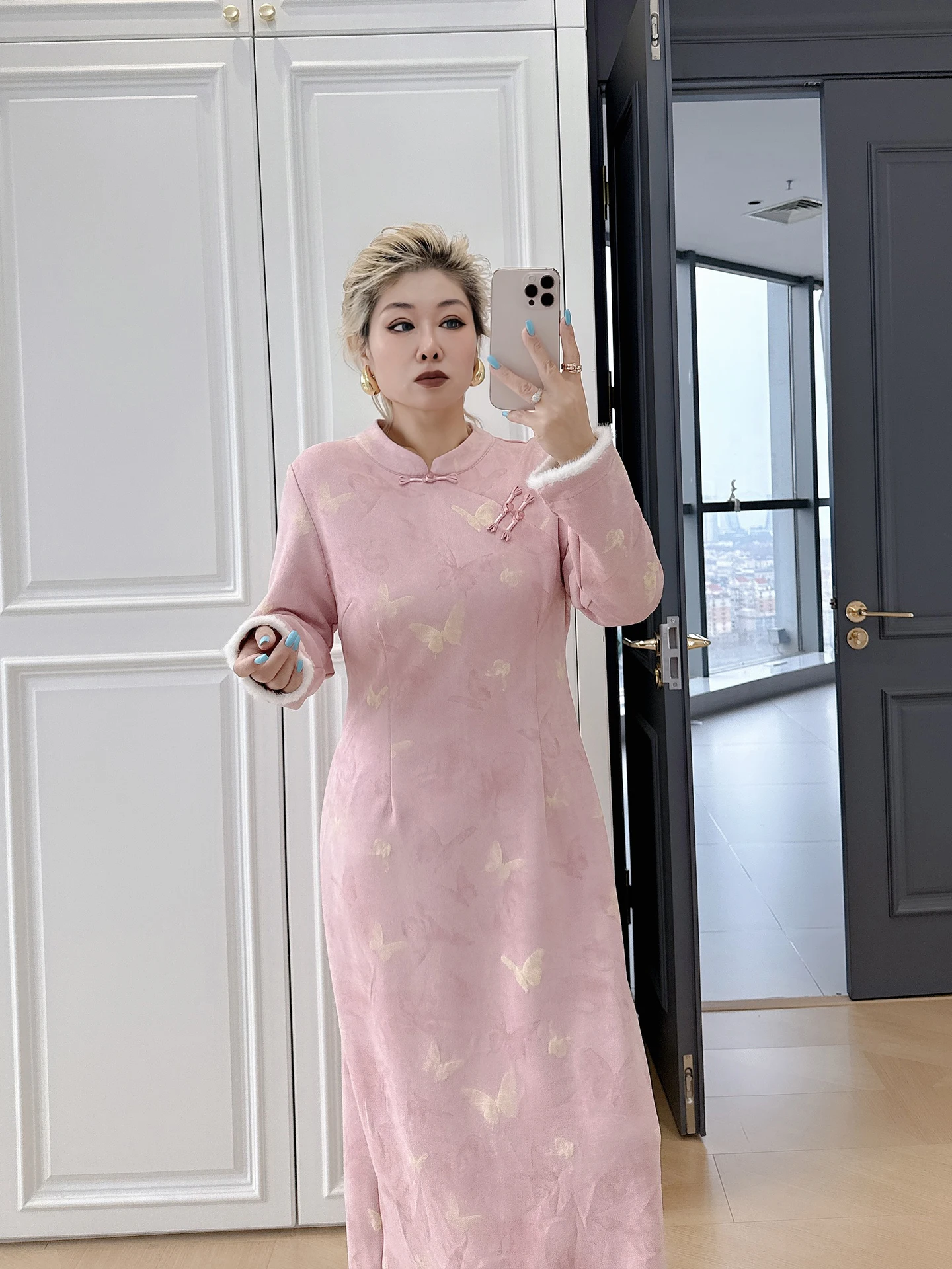 

Новая женская юбка в стиле китайской элегантности, розовая, больших размеров, с воротником-стойкой, для полных женщин (200 фунтов), в национальном стиле.