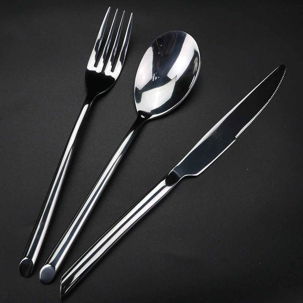 One-piece stainless steel cutlery set for western cuisine, including main course knife, fork, spoon, steak knife, and fork spoon