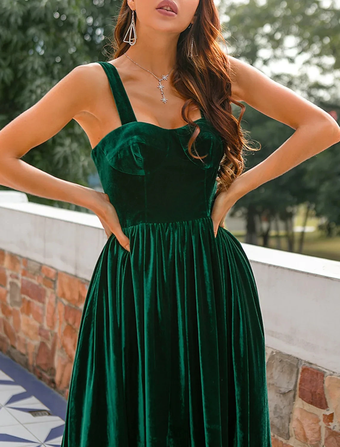 Elegante vestido De noche verde, sin mangas, con tirantes finos, De terciopelo, Formal, para fiesta, 2023