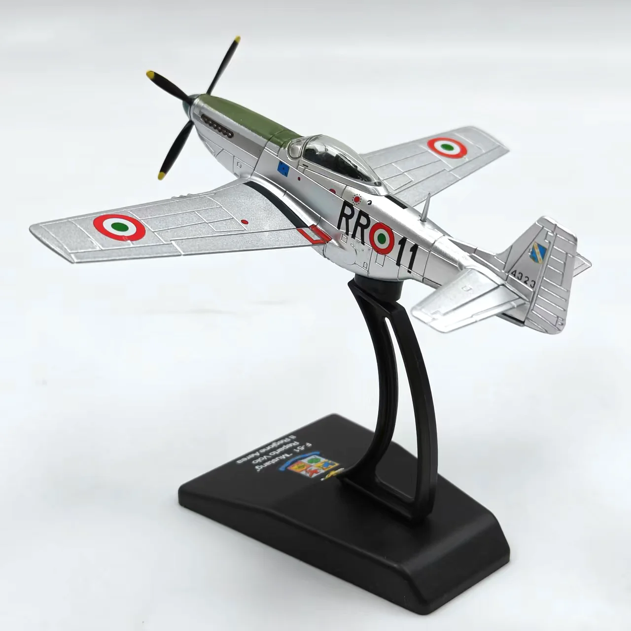 1/100 Scale Airplanes F-51 Mustang Fighter Jet Imulation Alloy Aircraft Finished Static Office Military Model Collectible Orname