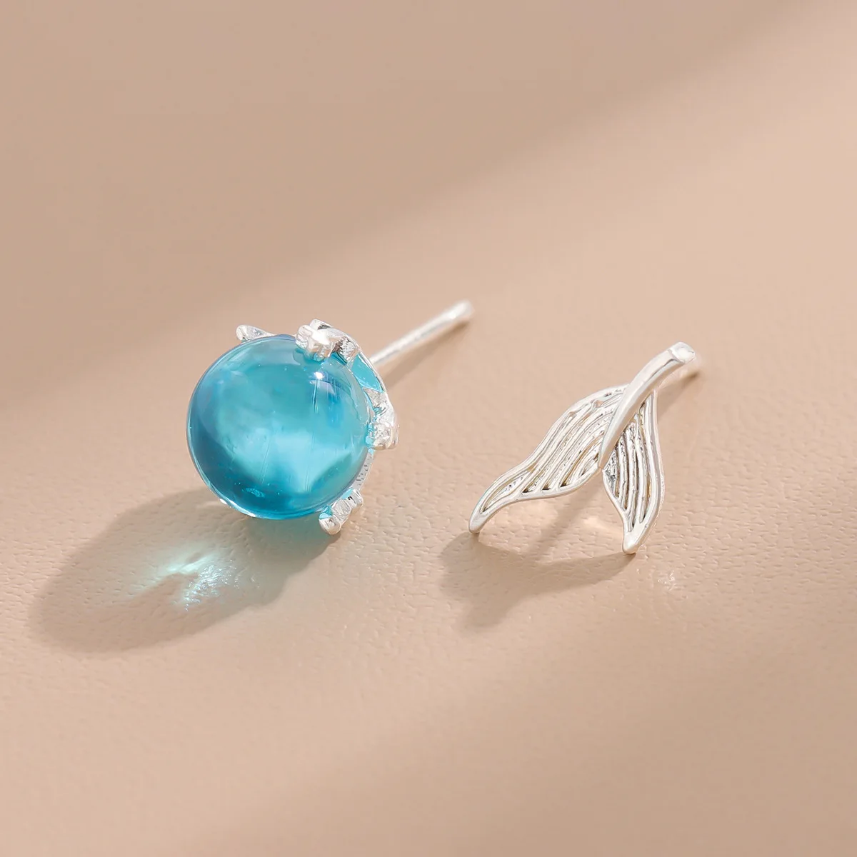 New Fashion Asymmetry 925 Sterling Silver Blue Crystal Mermaid Fish Tail Stud Earrings E047