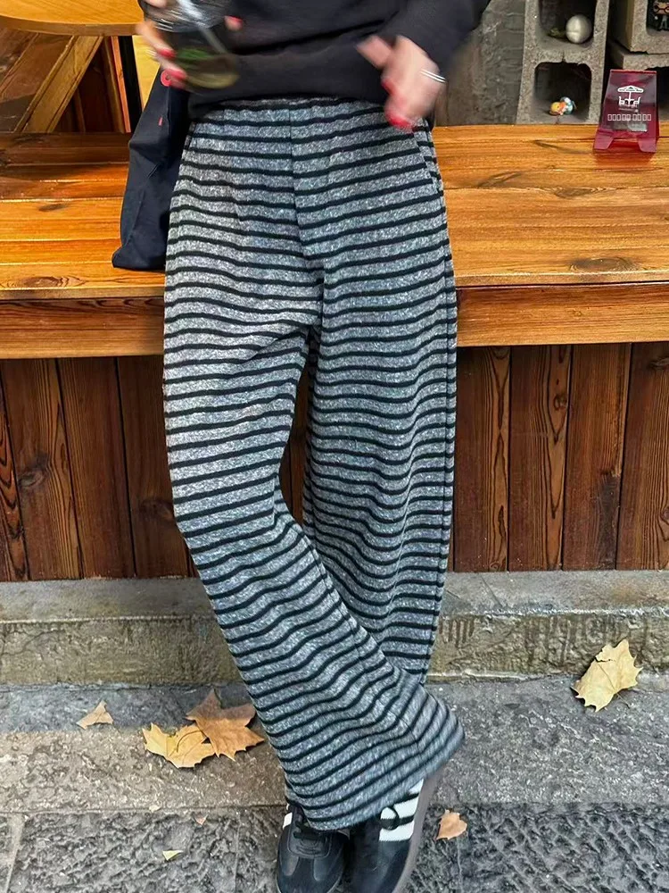 

Women's Knitted Wide Leg Pants Thiened Loose Fit Casual Trousers Spring Season Stripe Pattern Comfortable Loose Long Trousers