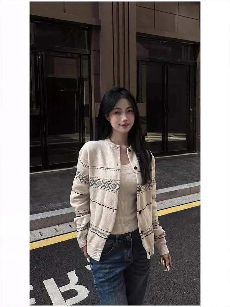 

Осень-зима, новый вязаный шерстяной кардиган с текстурой для пар Sle Fair Isle High nc College Aosphere для мужчин