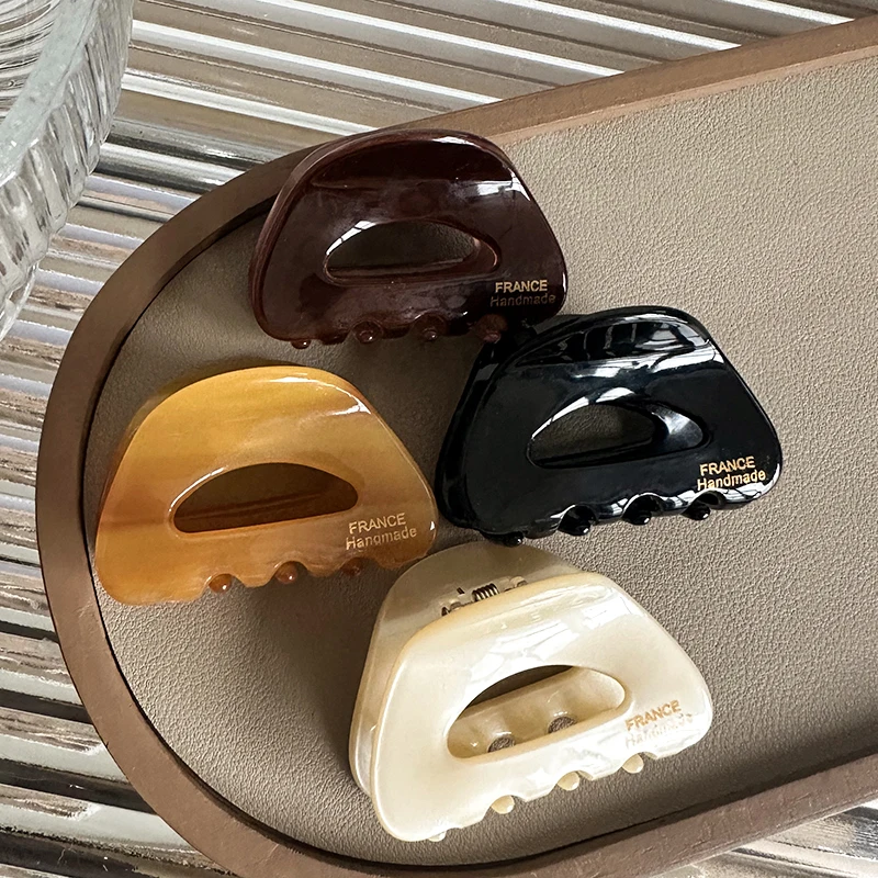 

5.2cm Medium Hairclaws Acetate Hair Crab for Girls and Women Hair Accessories