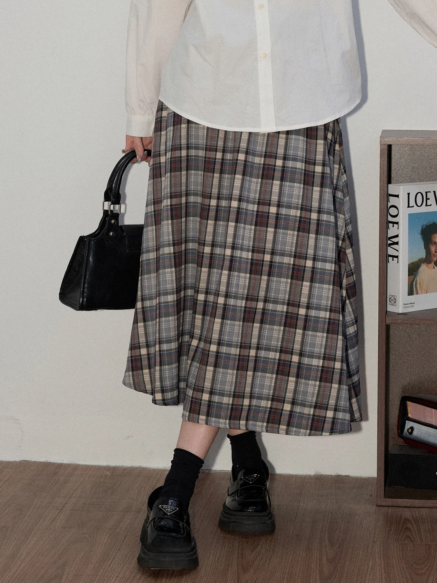 

High Waist Plaid Midi Skirt Women's Spring 2026 Slim A-Line Cake Skirt Mid-Length Long Skirts Retro Sle f-length Skirts