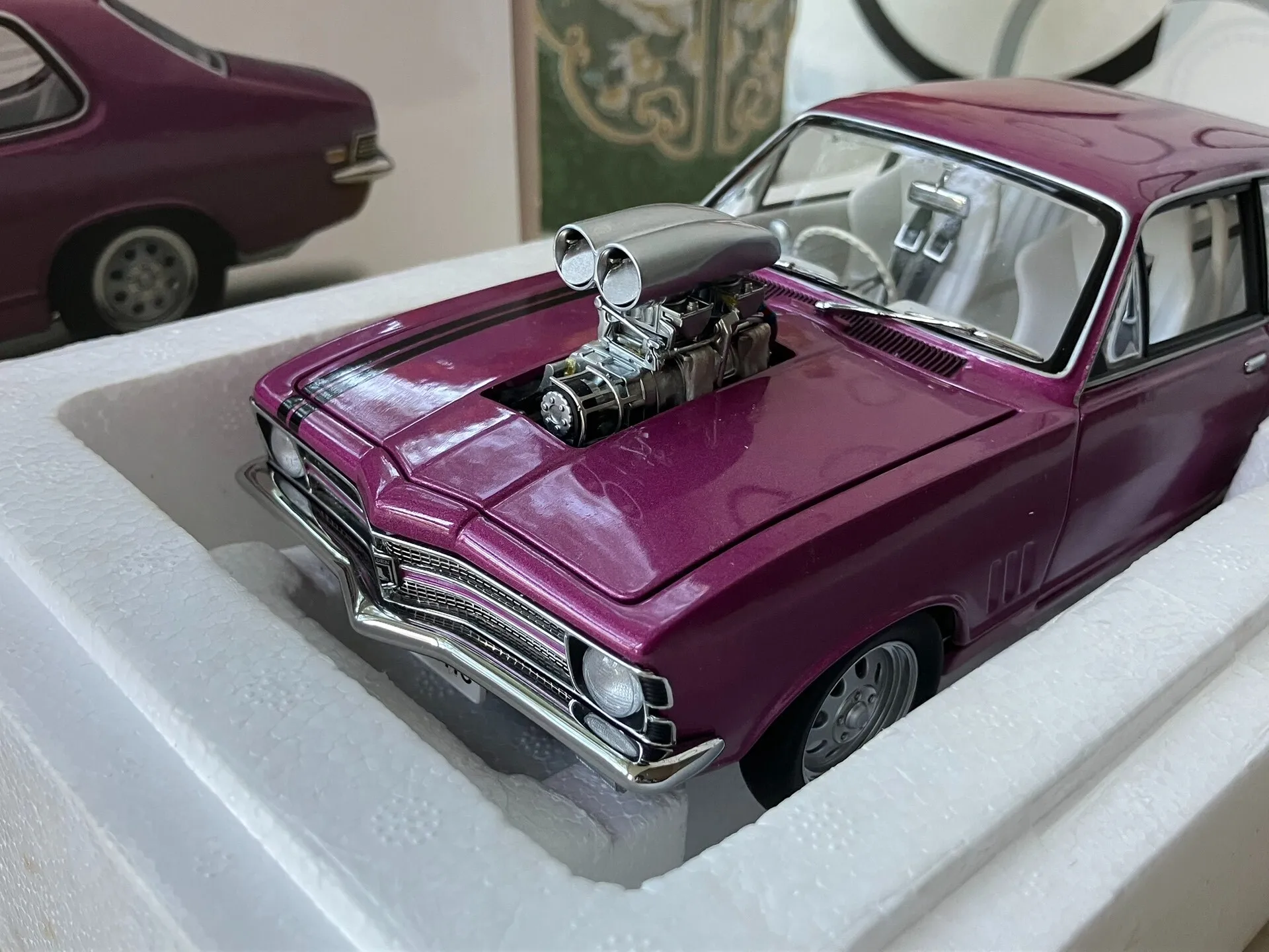 

Autoart 1:18 LC Torana GTR фиолетовая имитация ограниченной серии, все открытые металлические статические модели автомобиля из сплава, игрушка в подарок