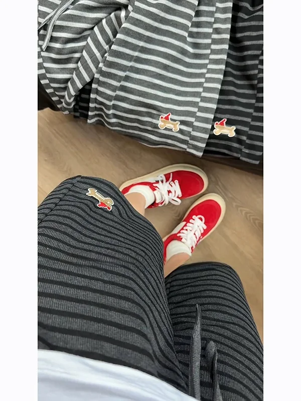 

American Stripe Sausage Dog Embroidered Shorts Loose Casual Sweatpants for Teens Summer Sporty Four-Five Length Pants