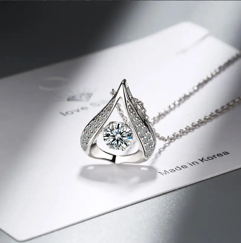 0.5CT Dancing Moissanite Necklace 925 Sterling Silver Halo Round Pendant Link Necklace Choker for Women Wedding Jewellry Gift