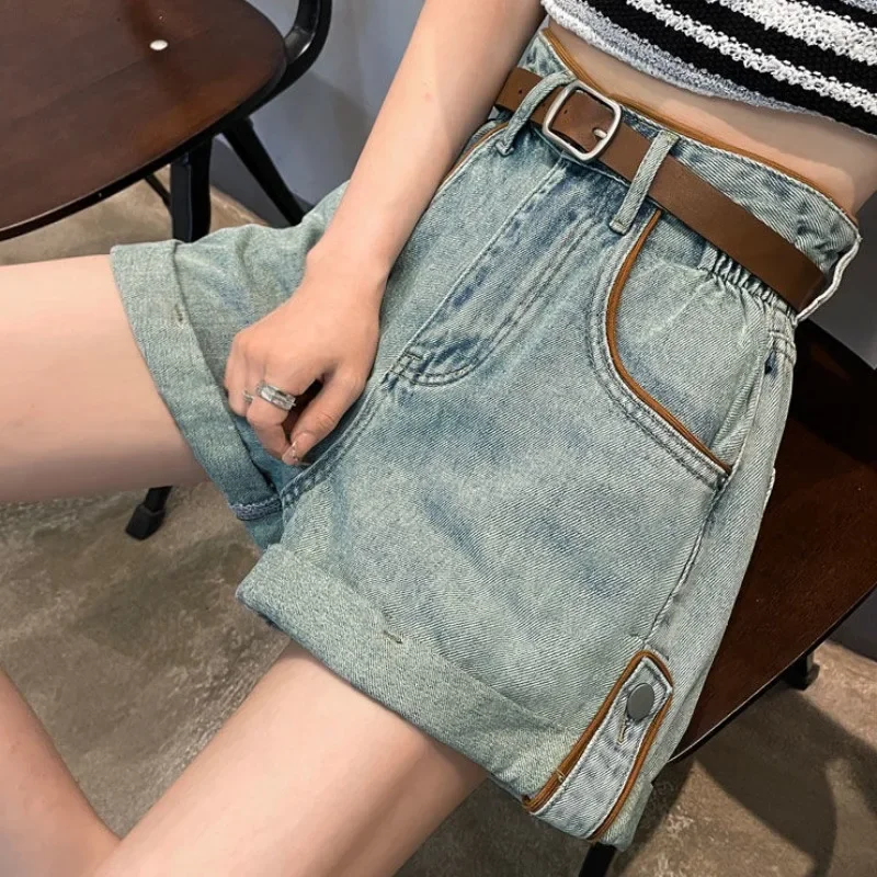 Pantaloncini di Jeans larghi da donna larghi larghi con tasca in vita pantaloni Jeans corti femminili Casual Harajuku Fashion stile coreano Kpop Hot