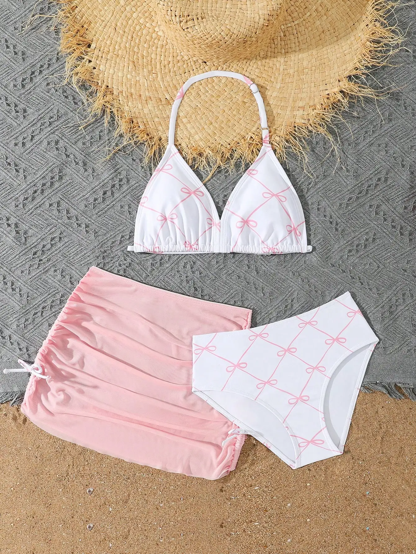 

Женский комплект бикини из 3 предметов с розовым принтом в виде бантиков и юбкой, пляжный купальник