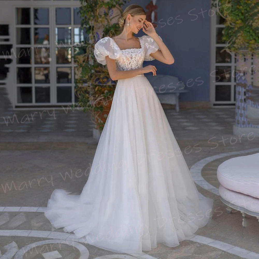 

Romantic Charming A Line Women's Wedding Dresses Graceful Appliques Lace New Square Collar Bride Gowns Button Robe Mariage Femme