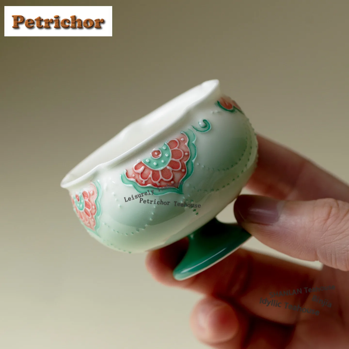 Gradient Ramp Arita Porcelain Butterfly High Foot Teacup Vintage Tea Bowl Cute Cup Tea-tasting Smelling Cup Chazhan Master Cups