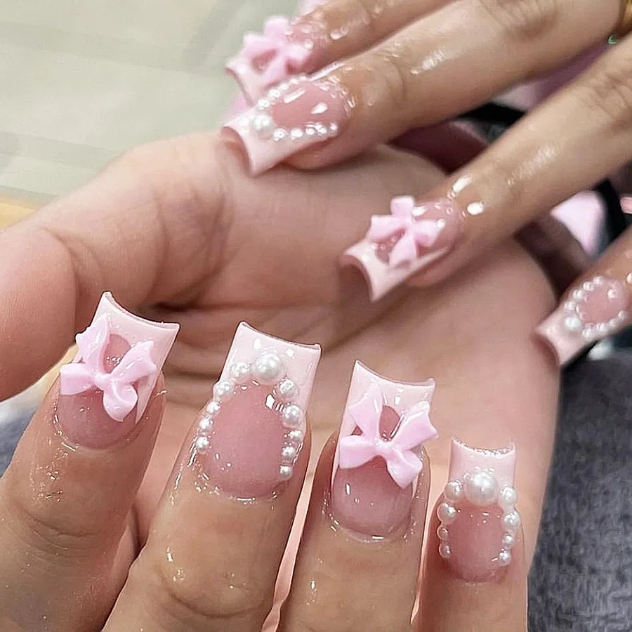 

24PCS Medium To Long Water Pipe Fake Nails Pink V-shaped French Bow Wearing Nail Color Diamonds Wearing Nail Art Pieces
