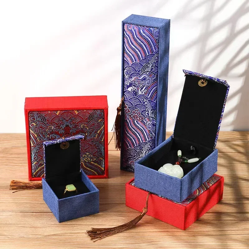 Retro Fringed Jewelry Box With Wave Pattern Flip-top Gift Packaging Suitable Ring Bracelet Necklaces Wedding Boutiques