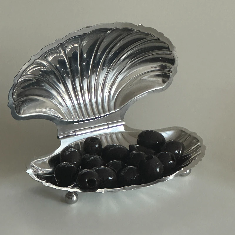 

Retro Stainless Steel Shell Box French Dessert Metal Fruit Plate Tray Jewelry Storage Tray