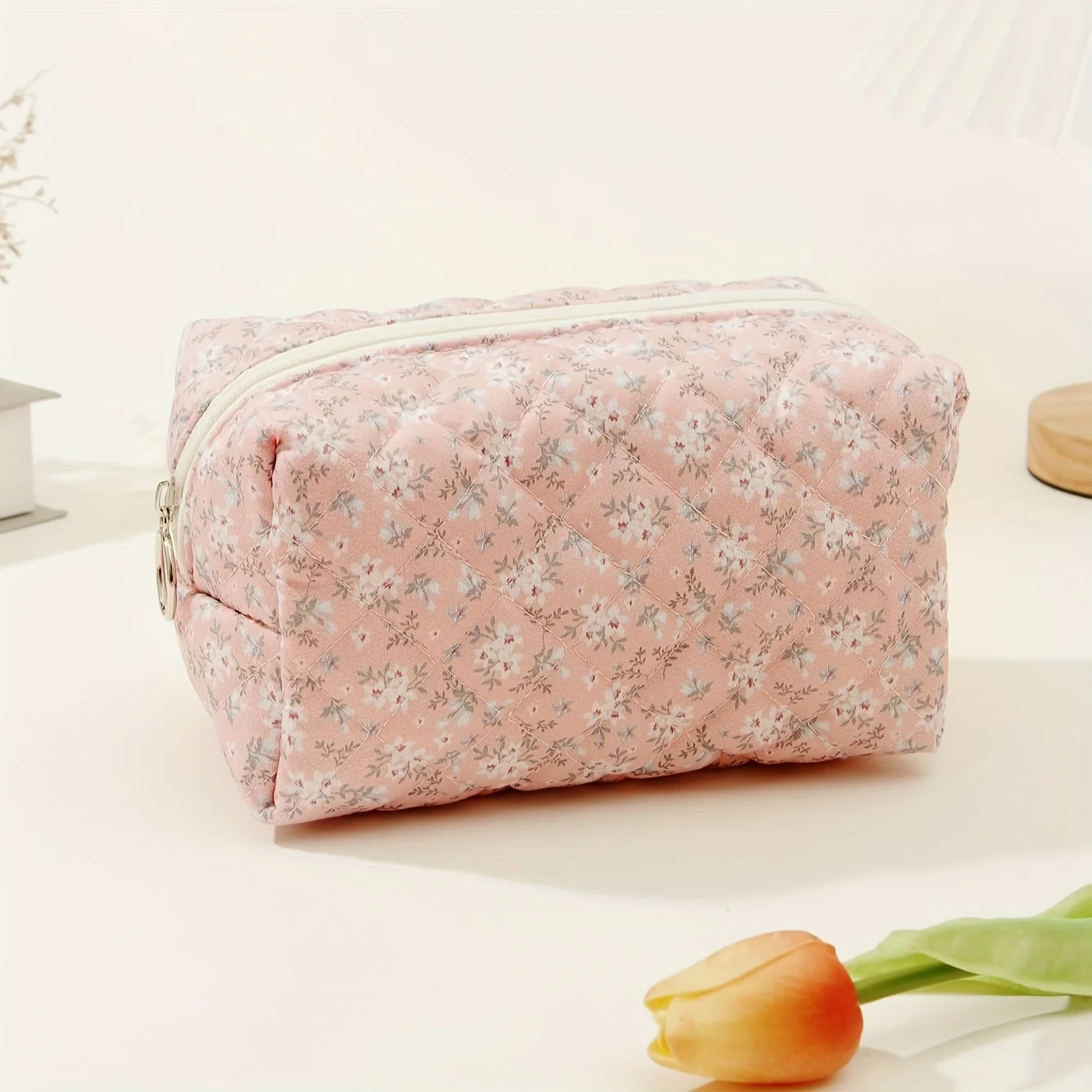 Makeup Bag Cosmetic Bag for Women,Large Capacity Floral Cosmetic Bag Makeup Bags Women Travel Accessories