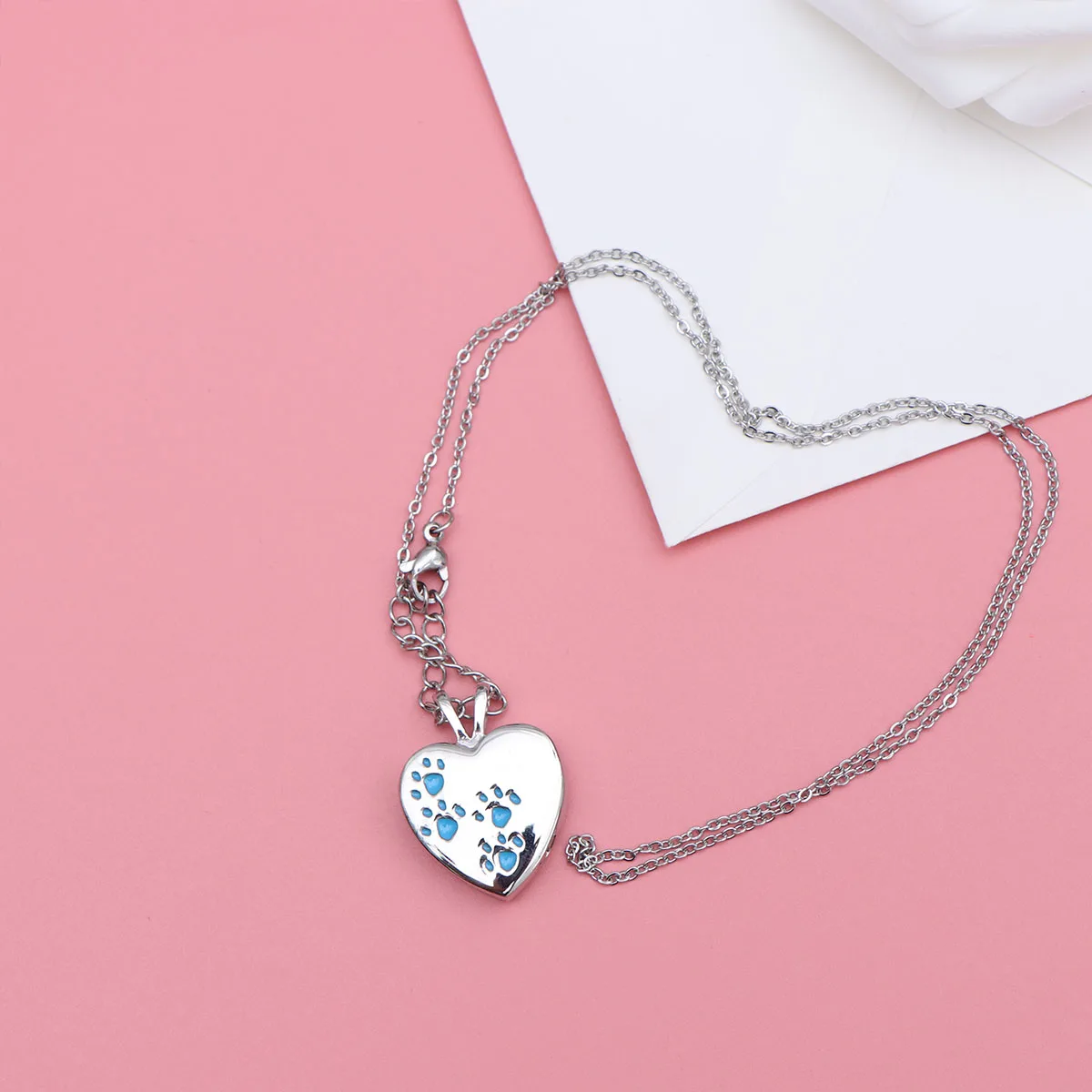 

Pet Urn Necklace Elegant Pendant Fashion Ladies Heart Chain Dog Claw Printed Meaningful