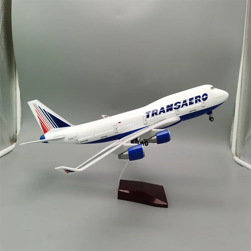 

Collection Model Airplane Scale 1:130 Airplane Model Intercontinental Airlines B747 with LED Light Collected Gift By Aviation