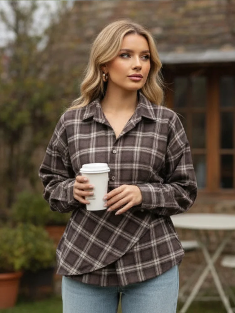 

Vintage Women's Sandblasted Checkered Shirt Chic Full Sleeve Lapel A-line Hem Loose Shirts 2026 New Spring Lady Daily Blouses