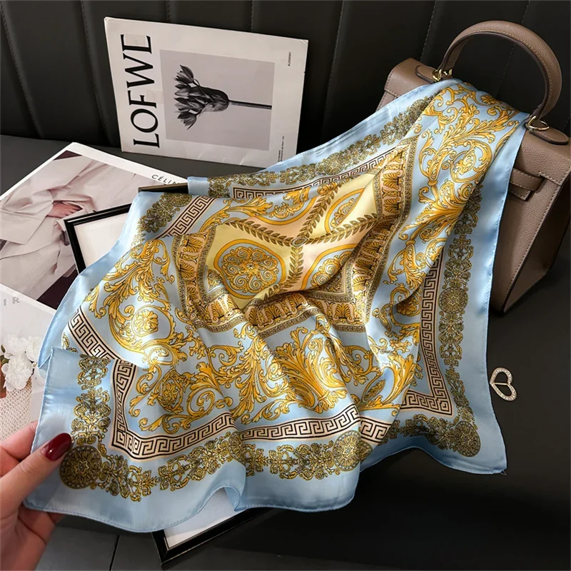 2025 موضة جديدة 70X70cmPrinted المرأة وشاح الباشمينا وشاح حريري ساحة شال الزخرفية عقال الرقبة الفاخرة تصميم باندانا