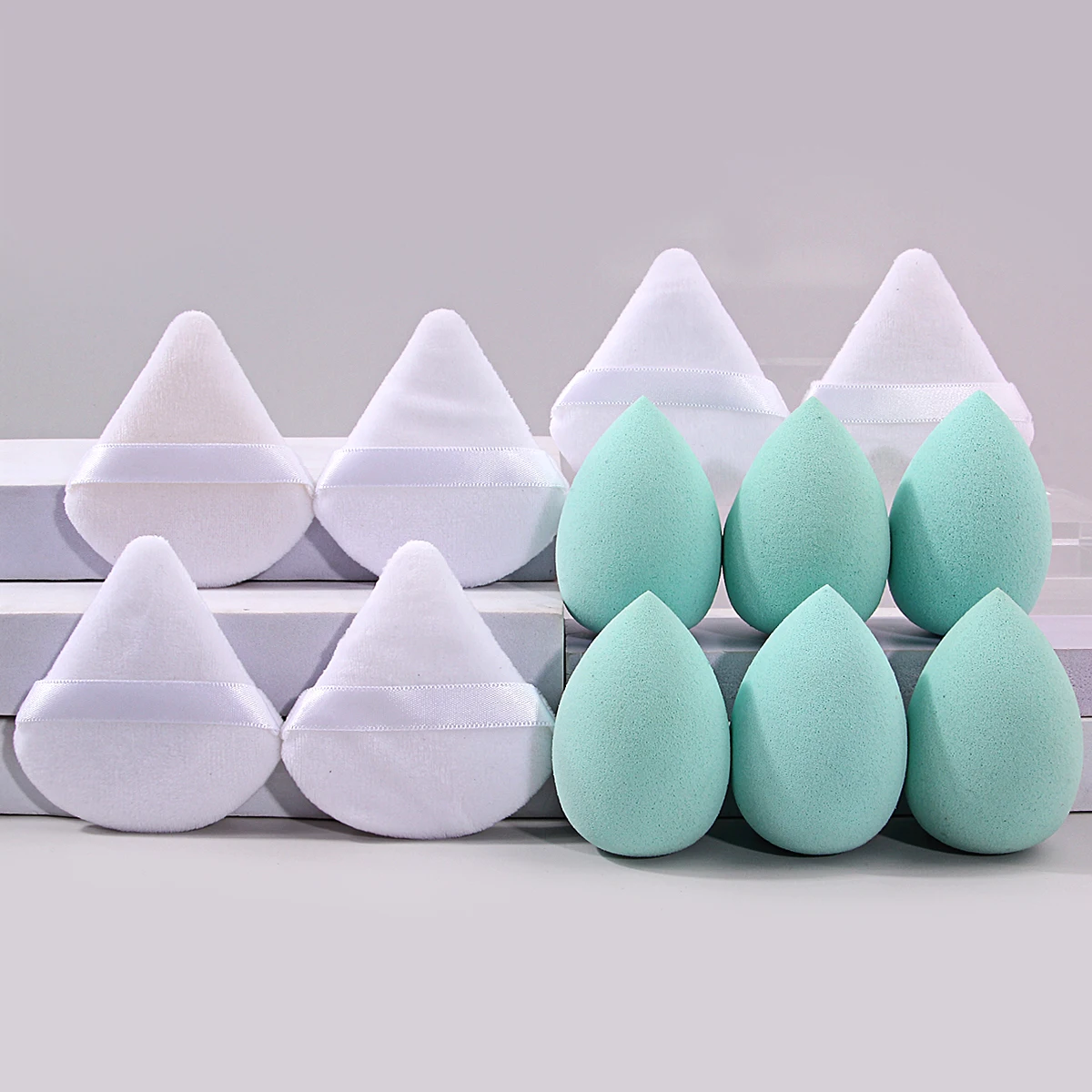Éponge de maquillage professionnelle, bouffante de poudre d'œuf, un outil de maquillage à double usage sec et humide qui n'est pas sujette à coller la poudre, 12 pièces