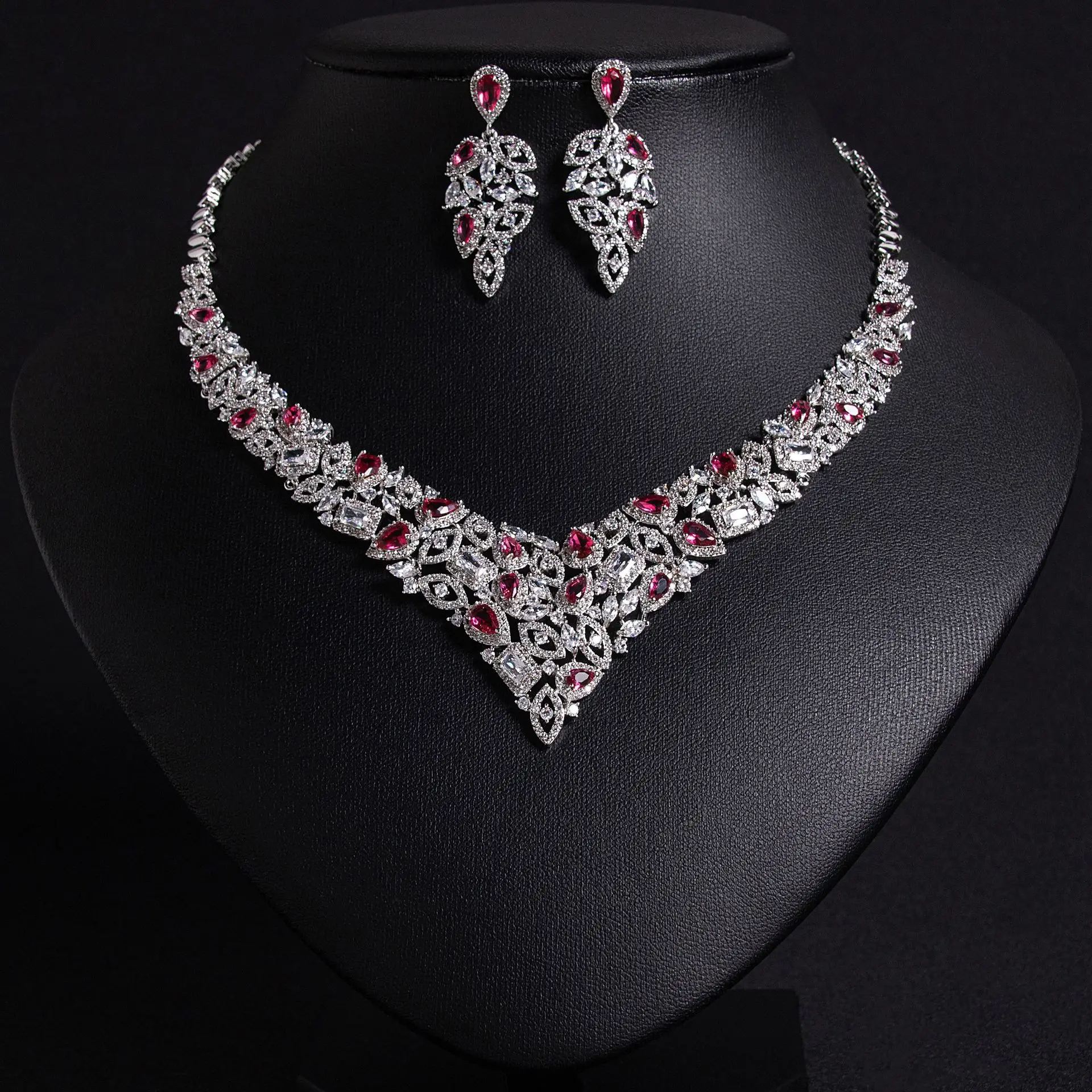 Gorgeous ladies jewellery zirconia set vintage v-neck necklace earrings party dinner prom wedding accessories gift M-310