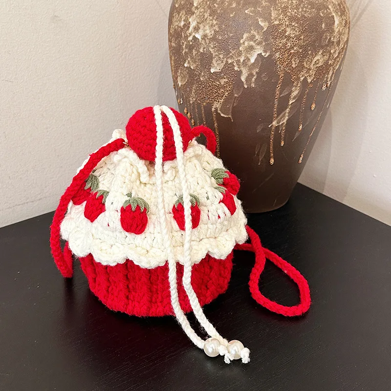 

Вязаная крючком клубничная сумка для торта ручной работы, милый вязаный кошелек через плечо, уникальная сумка через плечо с тематикой десерта ознаاب Teknikية Consultلاز품