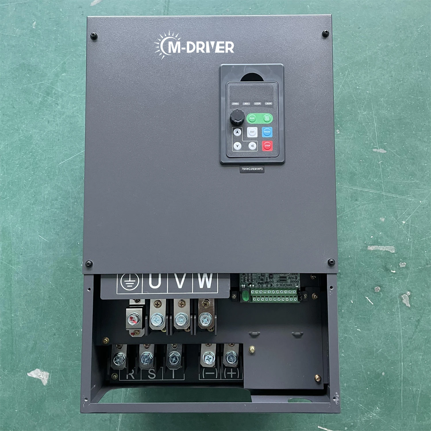 Convertitore di frequenza 75kw Vfd 100HP 380V Ac Convertitore di frequenza variabile