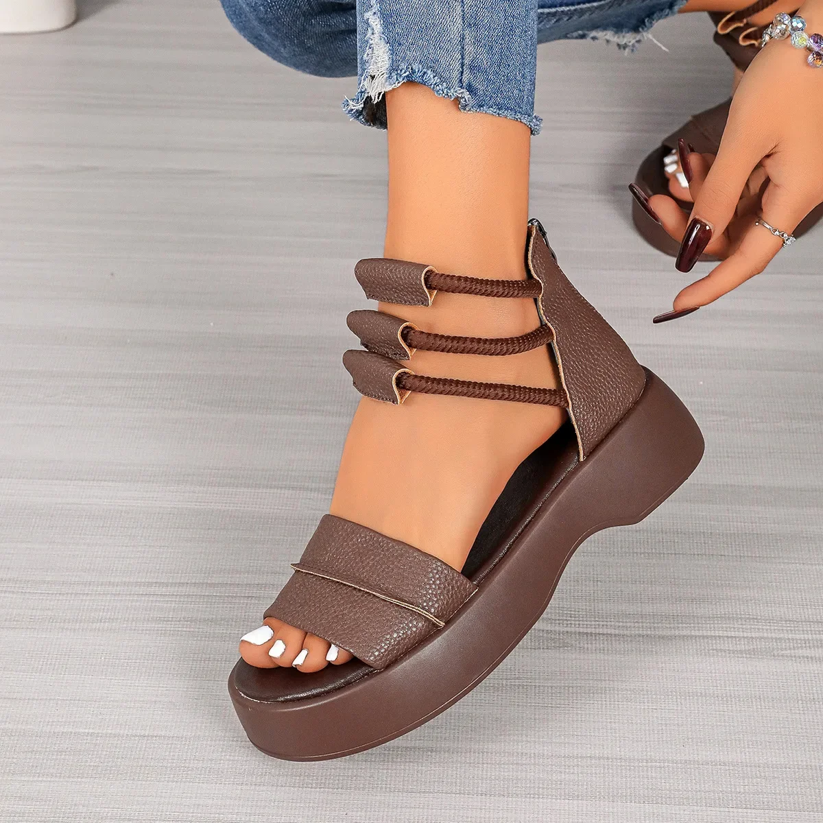 Women\'s  Brown Sandals Black 2024 New Summer Women Leather Cool Ankle Boots Platform Shoes Med Heels Fashion Outdoor Sandalias