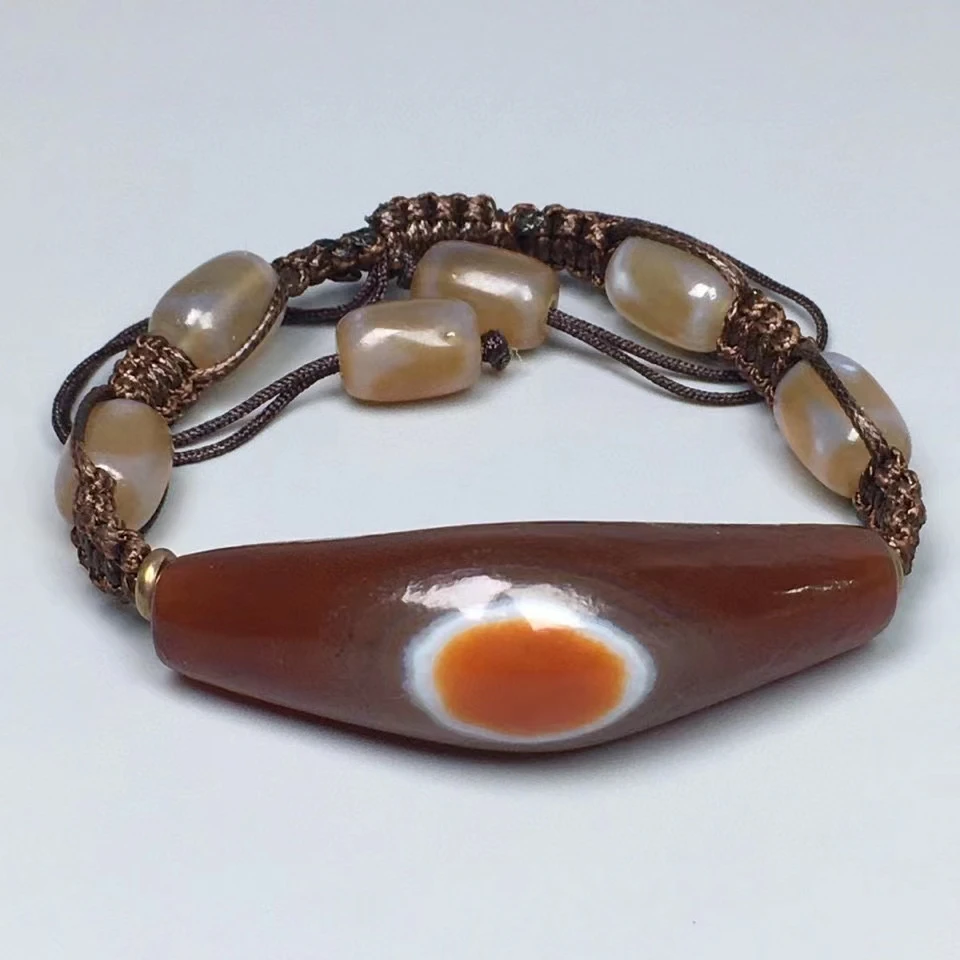 

Amazing TibetanDzi Bead Bangle Bracelets Nature Vein Eye Bead Chalcedony Gemstone Bless Energy Case