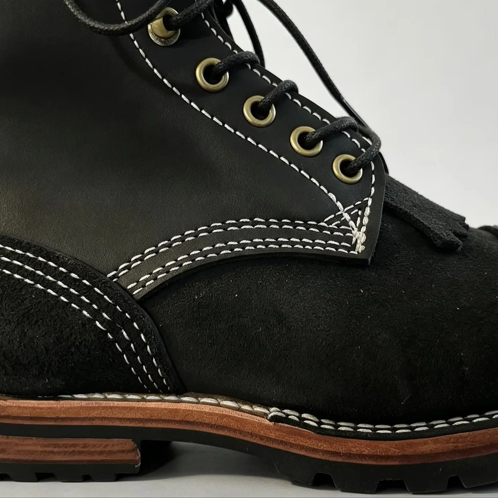 CC750 Men’s Suede Leather Work Boots Outdoor Motorcycle Casual Shoes Street style shoes Anti-slip sole