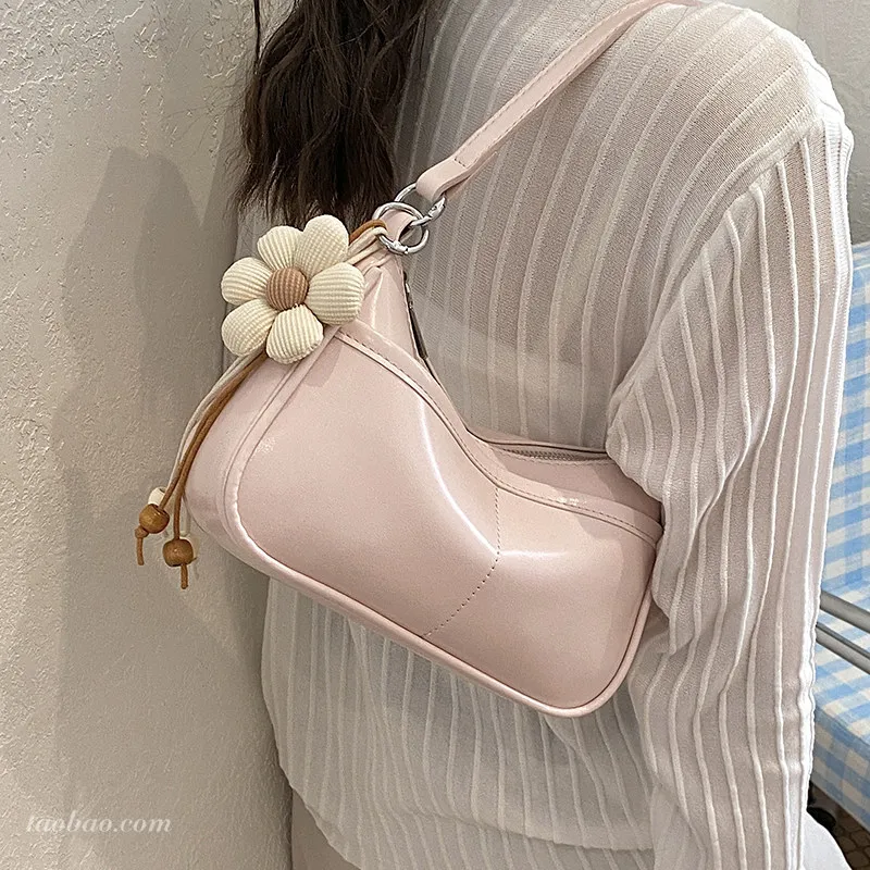 

Exquisite Pink One Shoulder Bag Spring Summer Women's Floral Pendant Underarm Handbags Texture Soft PU Crossbody Bag