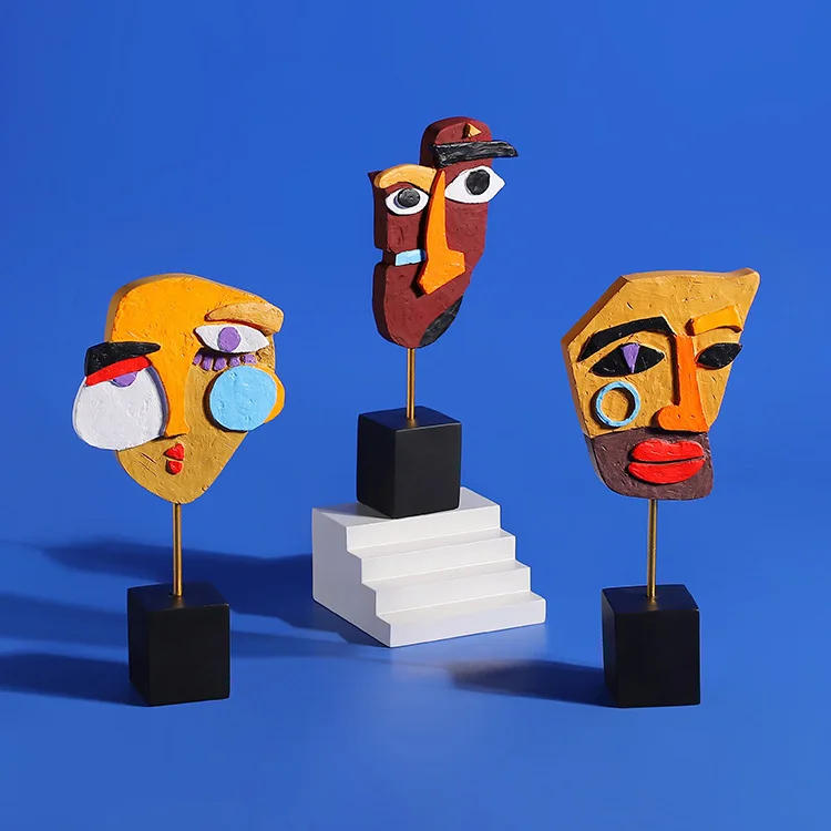 Abstract Face Colorful Twisted Statue Modern Art Resin Craft for Cafe Home Decor