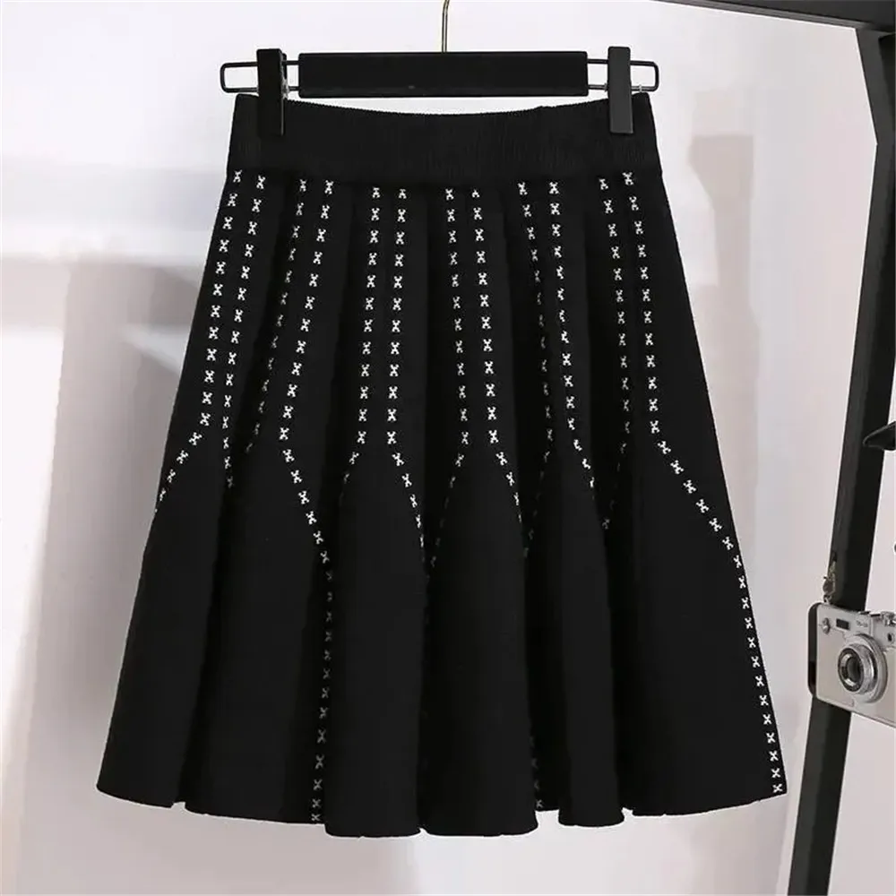 

Elegant Short Pleated Knitted Skirt Women Autumn Winter Warm High Waist Mini Skirt 2022 Female Black Gray Jacquard A-Line Skirt